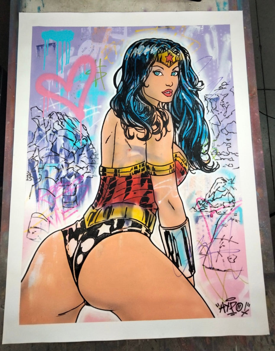 Hipo - Wonder Woman - It's always the right time to give a little love - Spray paint and acrylic